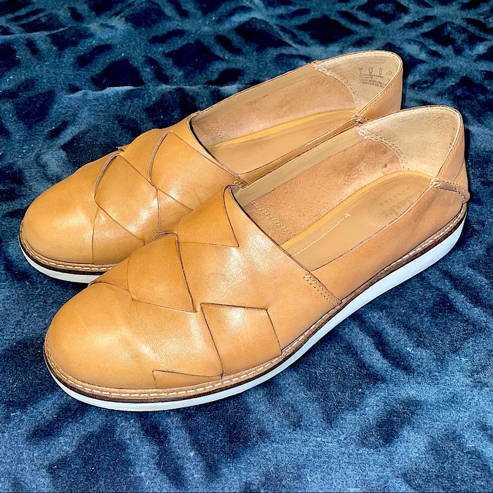 Clarks Women’s Flats